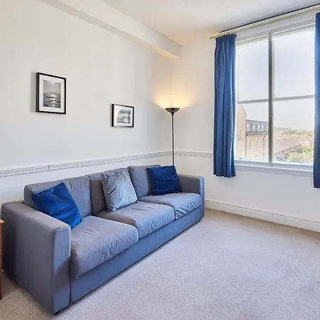 Apartment Host & - 19 @ The Zetland